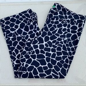 Lilly Pulitzer Navy Giraffe Print Capri Pants